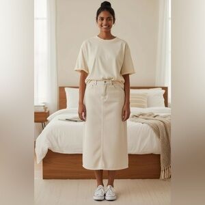 7 for All Mankind Women’s New White Denim Midi Skirt w/ Side Slits, 28 (US 8)